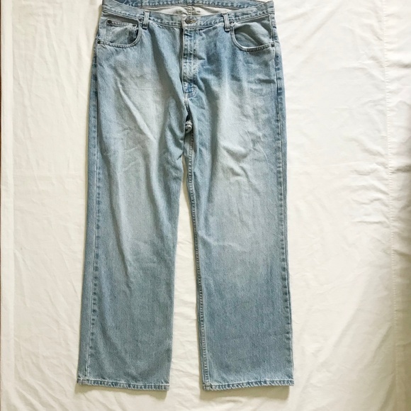 Arizona Jean Company Other - Arizona Mens size 40 X 32 Relaxed Light Wash Jeans